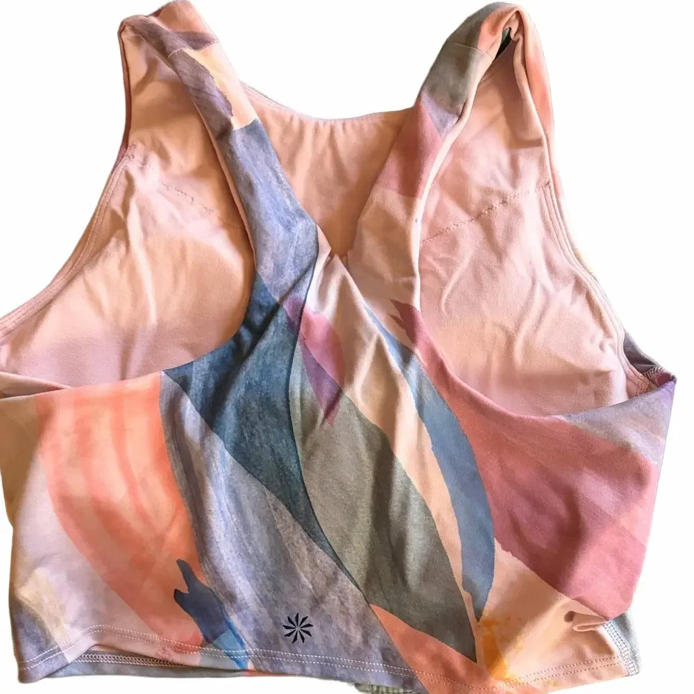 Athleta peach crop